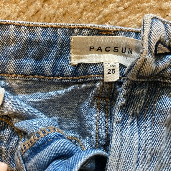 Pacsun mid-wash Jean skirt - Picture 2 of 3